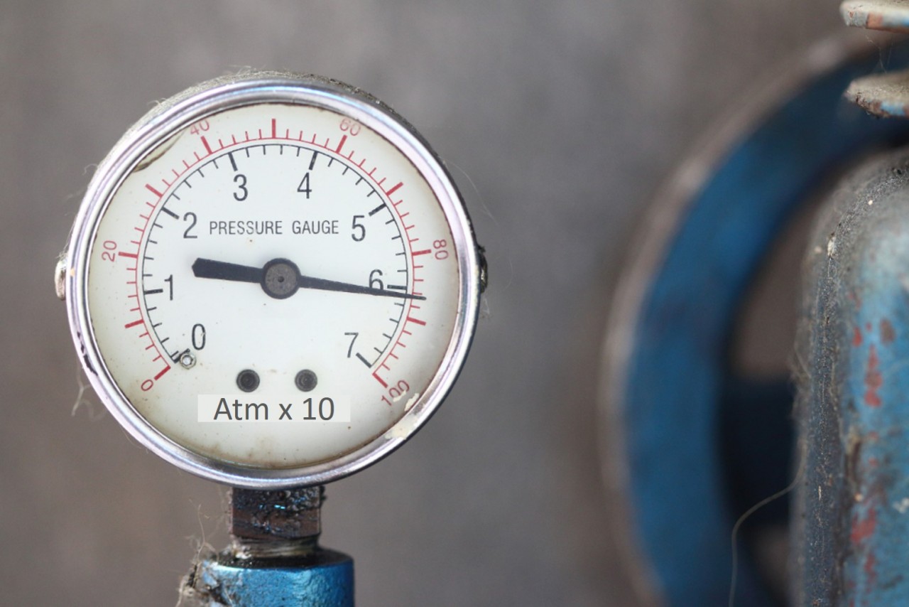 pressure gauge